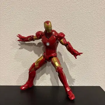 마블 레전드 아이언맨 피규어