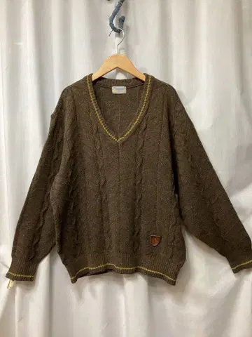 최종 가격 인하 아쿠아 스큐텀 빈티지 니트