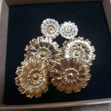 루이즈 다마스 귀걸이 세트 ZARA H&M