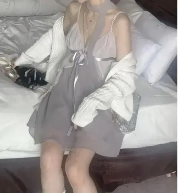 엔젤 넘버 555 프릴 리본 드레스 원피스