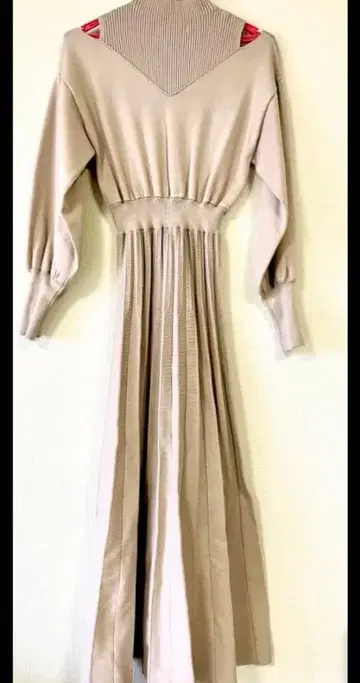 라그나문 니트 원피스 베이지