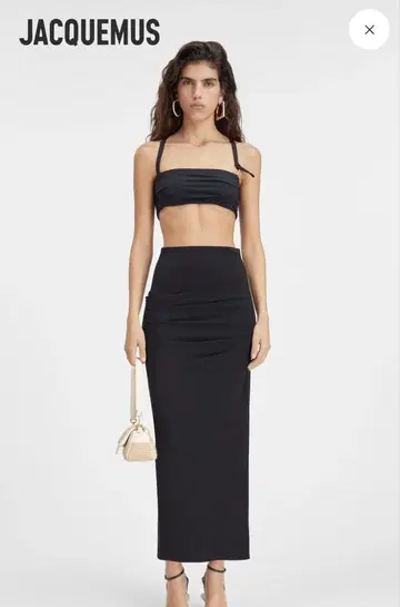 JACQUEMUS 드레이프 타이트 스커트 블랙 시착만 한 상품