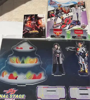 새상품 가면라이더 가브 라키아 아말가 아크릴 스탠드 스티커 세트