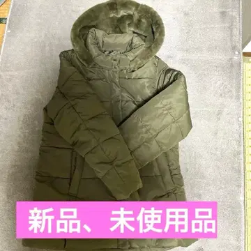 올리브색 퍼 패딩 코트