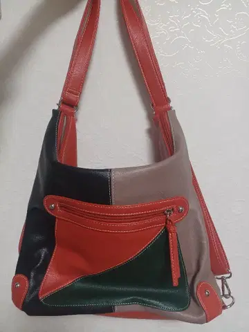 컨디션 최상 가죽풍 숄더백 멀티 컬러