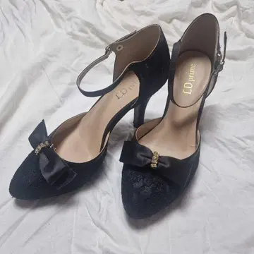 블랙 하이힐 리본 탈부착 가능