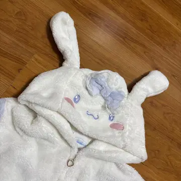 시나모롤 토끼 후드 부착 룸웨어