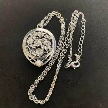 [ 18 ] 장미 장식의 펜던트 루페 빈티지 엘레강트