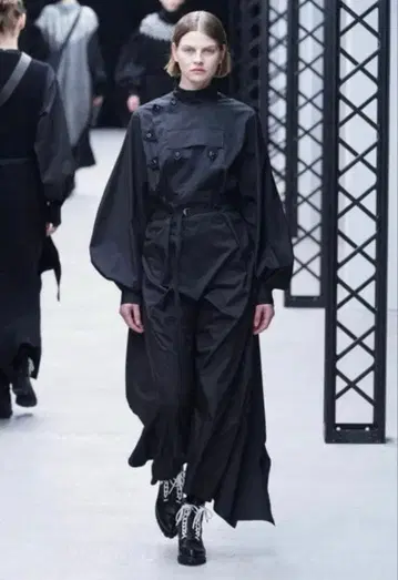 HYKE 20AW MILITARY DRESS 밀리터리 드레스