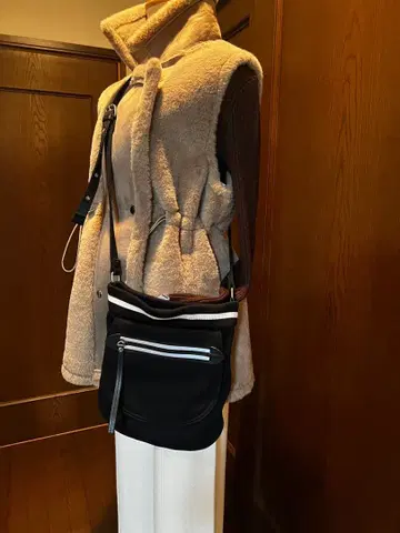 히로코코시노 TRUNK 블랙 나일론 숄더백