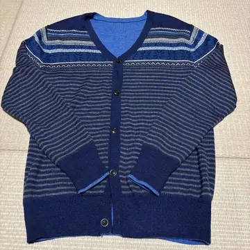 TAKEO KIKUCHI 스트라이프 V넥 가디건 남성용