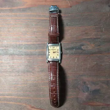 EMPORIO ARMANI AR-0203 스퀘어 손목시계