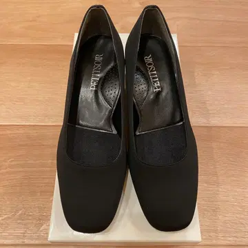 쁘띠소와르 PETITSOIR 22cm 블랙 포멀 펌프스