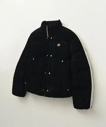 SATUR 블랙 다운 자켓 XL 사이즈