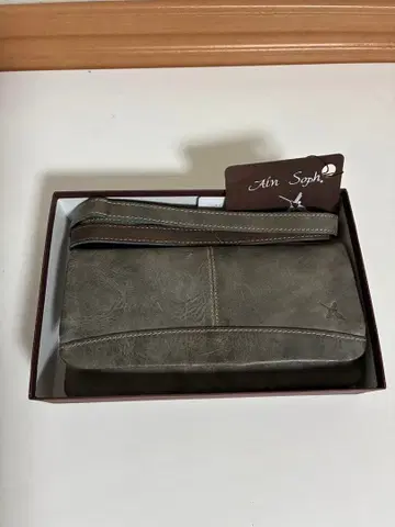 Ain Soph 그레이 가죽 클러치 지갑