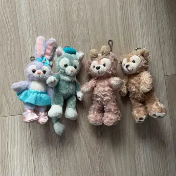 더피앤프렌즈 인형 배지