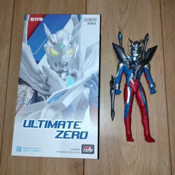울트라맨 제로 ULTIMATE ZERO 피규어 중국 선전 공항
