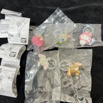 산리오 캐릭터즈 윳토 메지루시 액세서리 세미 컴플리트 세트