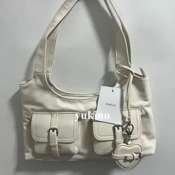 STAND OIL 화이트 숄더백