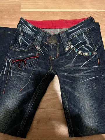 [ RED PEPPER 레드페퍼 ] Y2K 데님 플레어 팬츠 데미지