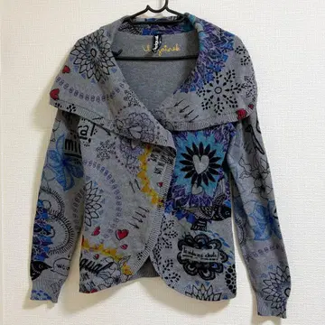 데시구알 가디건 손글씨풍 겉옷 상의 올 패턴 코튼 니트