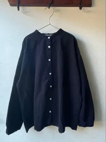 SUN VALLEY 코듀로이 스탠드 카라 셔츠 블랙