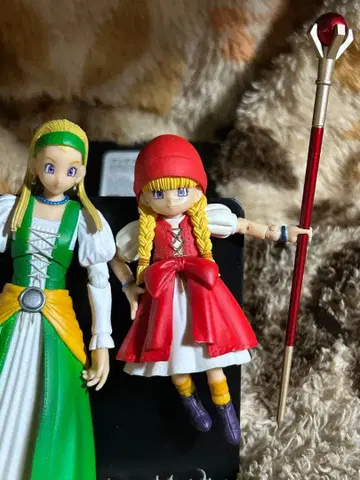 드래곤 퀘스트 XI 베로니카&세냐 피규어