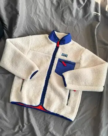 Patagonia 플리스 자켓 화이트/네이비/레드
