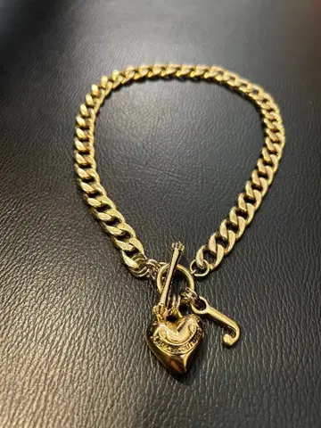 JUICY COUTURE 체인 골드 하트 목걸이