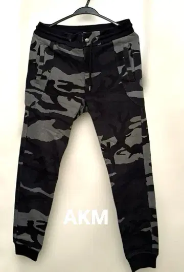 AKM 카모 무늬 스웨트 팬츠 S