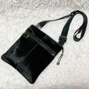 에포카 우오모 송치 가죽 나일론 숄더백 사코슈 블랙