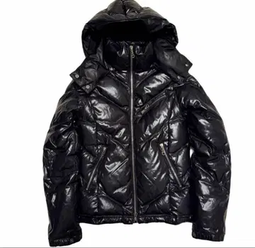 블랙 다운 자켓 광택 퀼팅