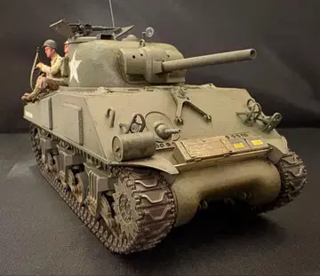 1/35 미국 M4 샤먼 완성품