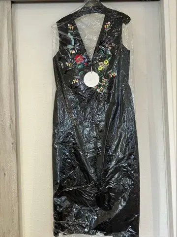 [배송비 포함] Chesty 자수 원피스