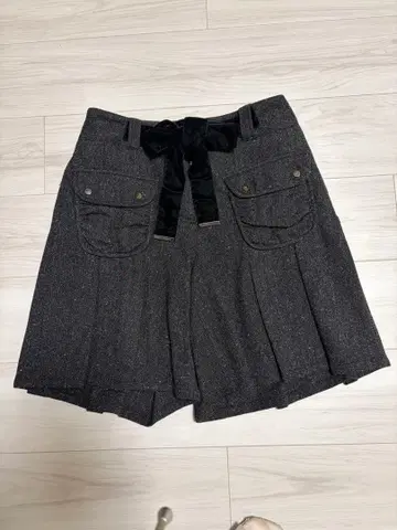 MARK & LONA 블랙 숏팬츠