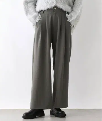 렙심 드레이프감 샴브레이 팬츠 카키