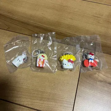 헬로키티 아메리칸 디자인 메지루시 액세서리 4세트