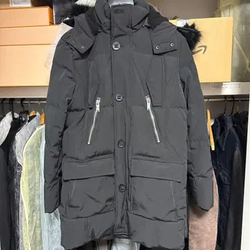 KARL LAGERFELD 블랙 다운 자켓 M 사이즈