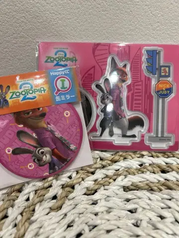 당일 발송! 주토피아 2 Happy 복권 아크릴 스탠드 프롭스 캔 거울