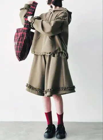 imakokoni 맨투맨 셋업 2세트 카키