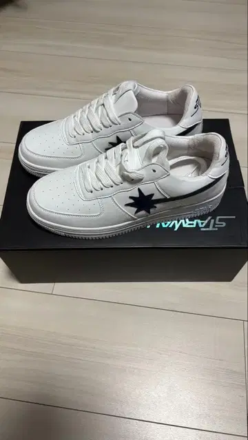 STARWALK 화이트 스니커즈 US 6 새상품