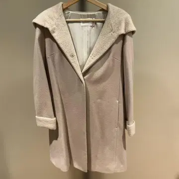 TOMORROWLAND 후드 부착 베이지 롱 코트