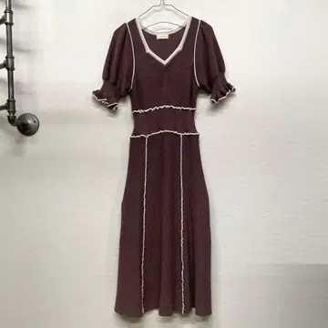 안미르 니트 반팔 원피스