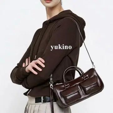 Stand oil 다크 브라운 숄더백 2 포켓 부착