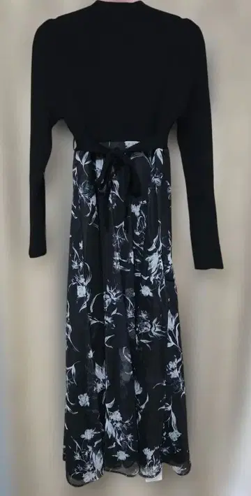 리본 벨트 니트 도킹 꽃무늬 원피스