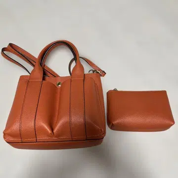 새상품급 RODESKO 오렌지 핸드백 파우치 포함