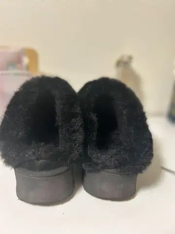 블랙 스웨이드 어그 부츠