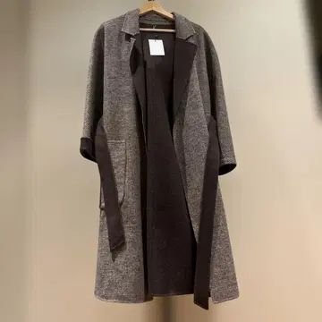 리버서블 체크 무늬 롱 코트