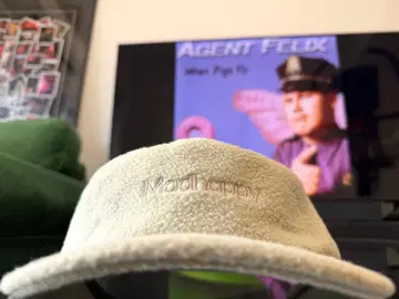 로스앤젤레스 Madhappy 머드 해피 플리스 캡 베이지