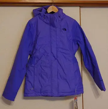 THE NORTH FACE 보라색 마운틴 파카